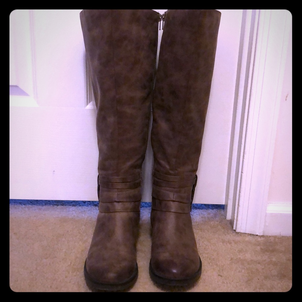 Bare traps knee high boots